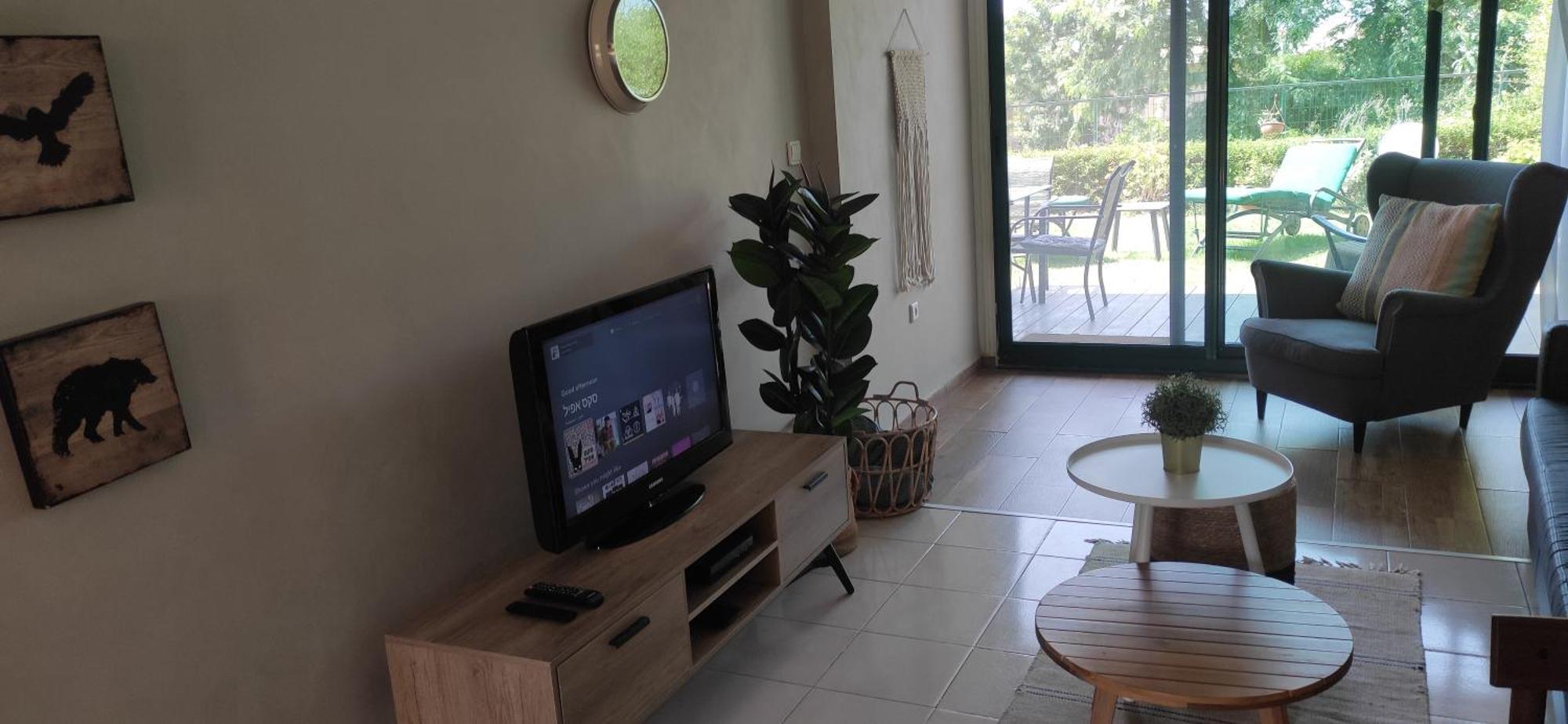 Neot Golf Caesarea Garden Apartment Rum bild