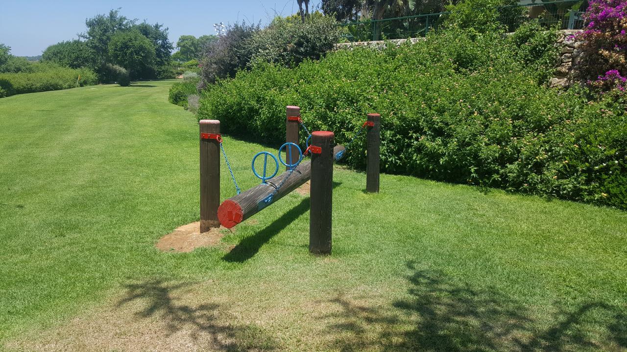 Neot Golf Caesarea Garden Apartment Exteriör bild